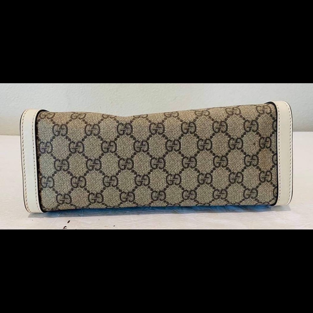 Gucci handbag